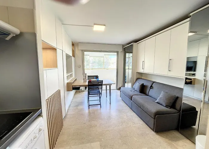 Superbe Studio, Piscine 330l Giov Apartament